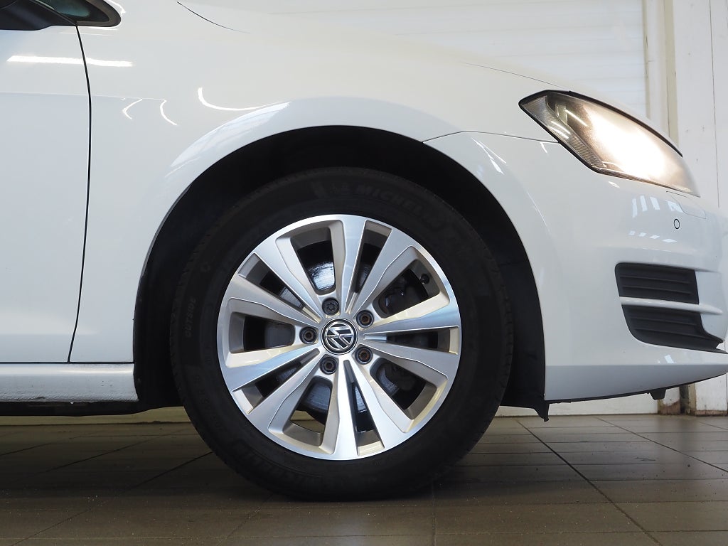 Volkswagen Golf Sportscombi 1.6 TDI| Backkamera | P-Sen | Drag | 2016