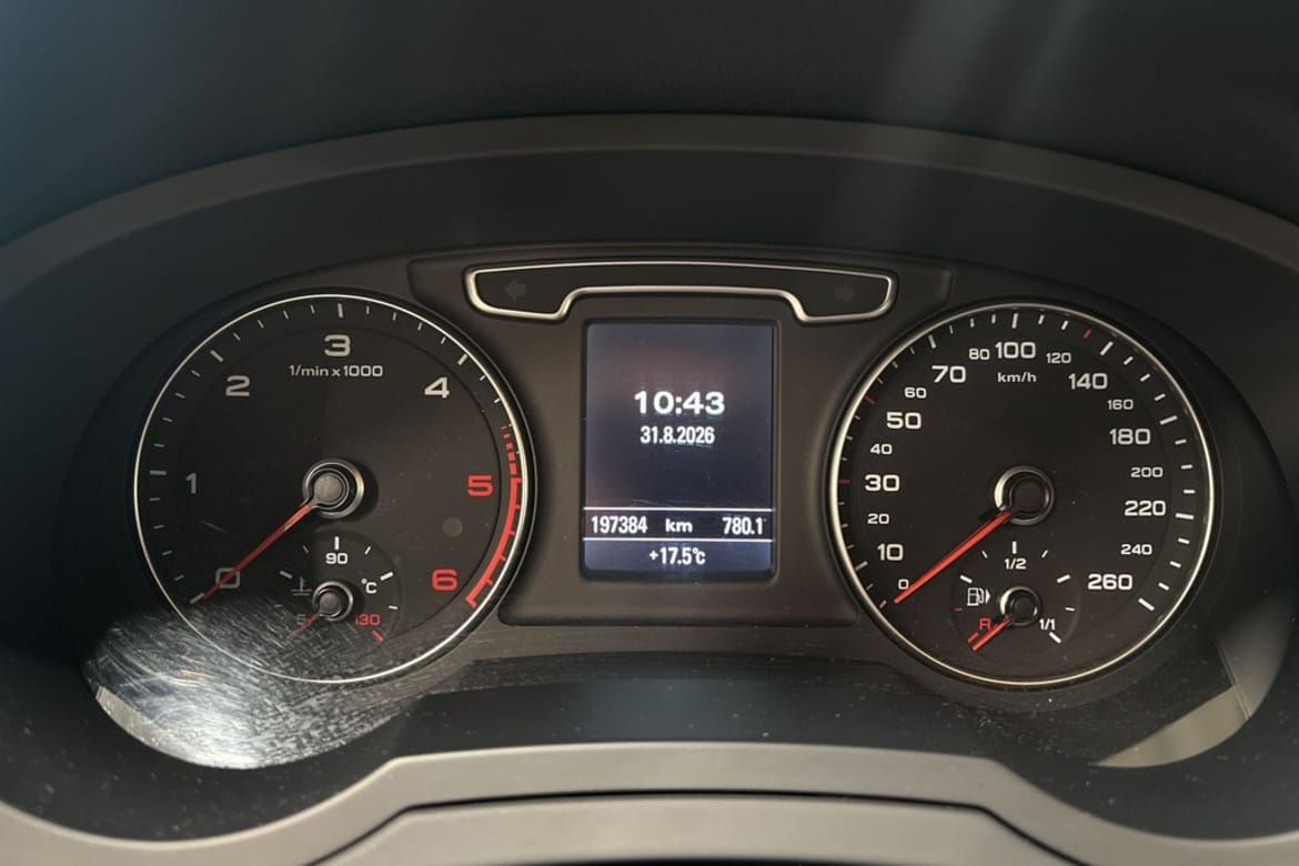 Audi Q3 2.0 TDI quattro S Tronic 2014, bild 4/10