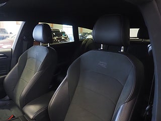 Kombi Volkswagen Arteon 14 av 24