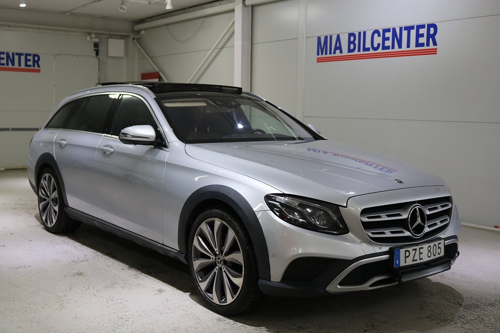 Mercedes-Benz E 220 d 4MATIC All-Terrain /Burmester / Panorama
