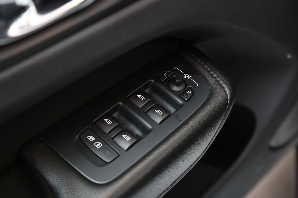 Volvo XC60 T5 250hk Momentum SE ll Aut VOC CarPlay 2020