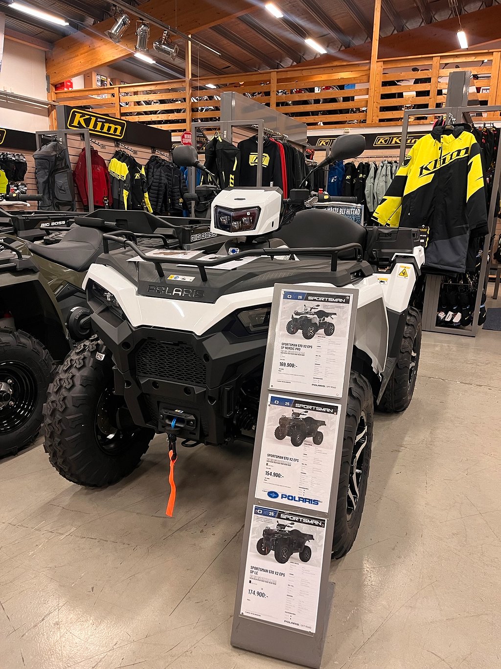 Polaris Sportsman X2 570 EPS Nordic Pro  Inkl snöblad!