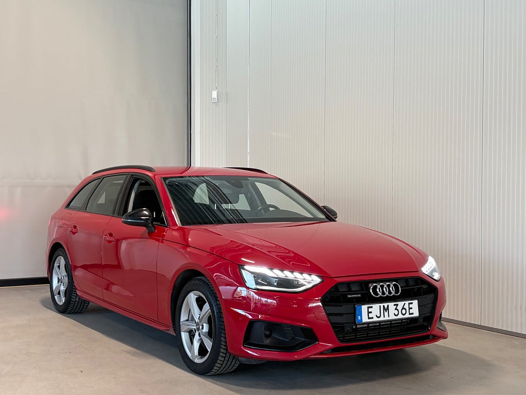 Audi A4 45TFSI Q MHEV Sport Cockpit Drag P-värm GPS