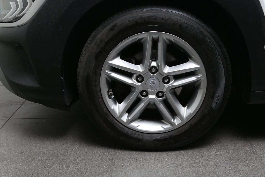 Hyundai Kona 1,0 T-GDI DCT Essential Aut Extraljus Motorvärmare
