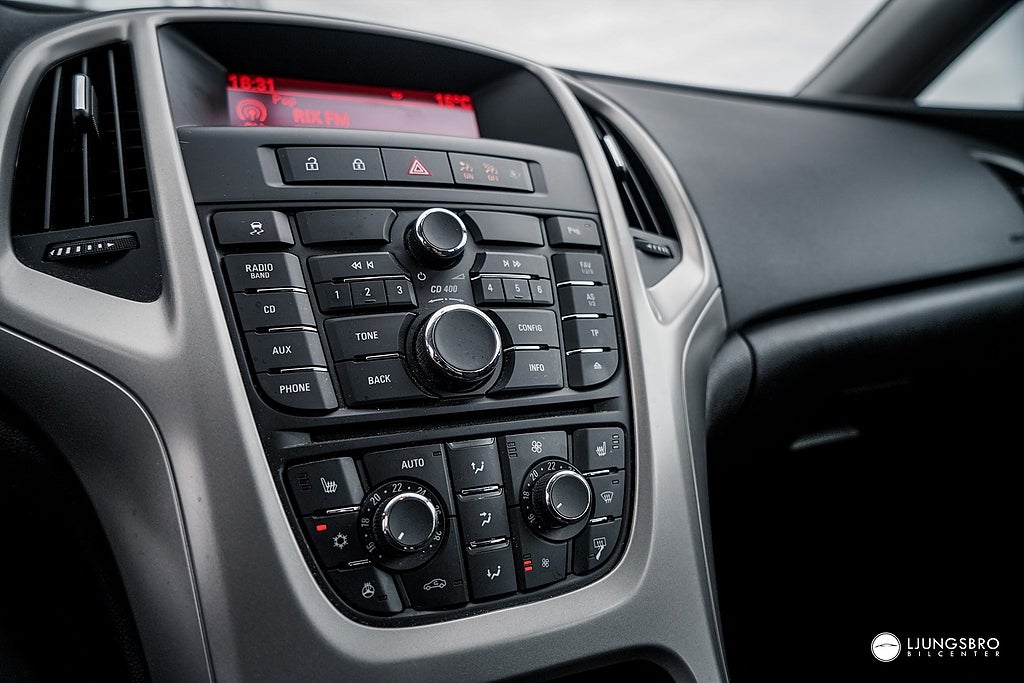 Opel Astra 2014 - miniatyr 5