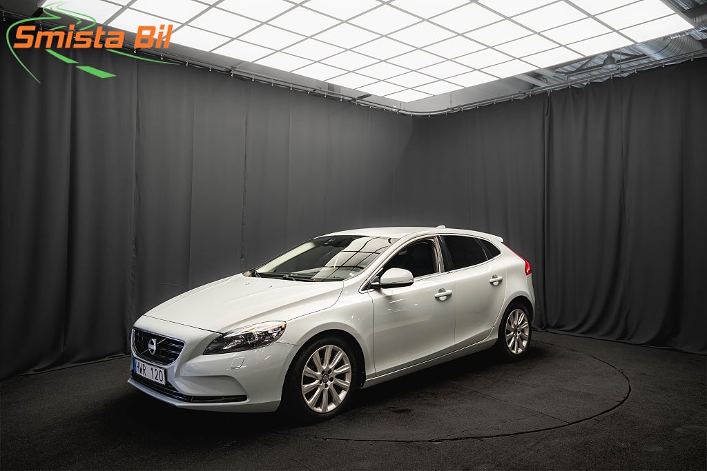 Volvo V40 SUMMUM LÄDER KAMERA D-VÄRMARE ELSTOL MINNE