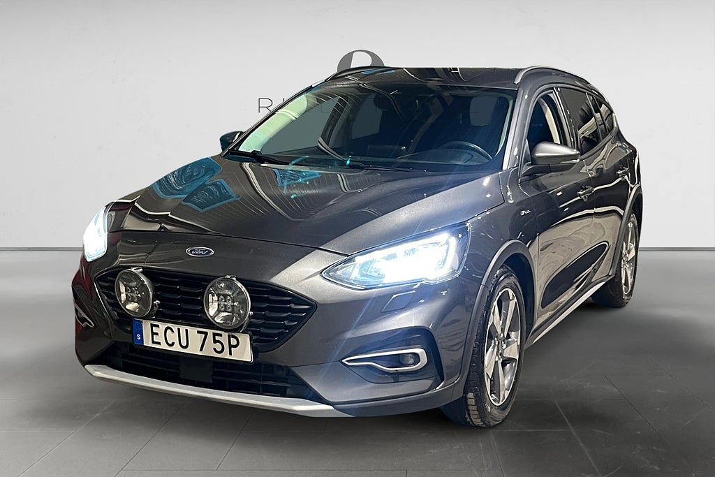 Ford Focus Kombi EcoBoost 1.0 125HK AUT ACTIVE ST-LINE CARPLAY 17"