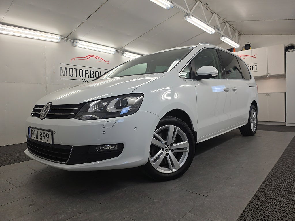 Volkswagen Sharan 7-sits 2.0TD Aut I*Panoramatak Backkamera Drag*