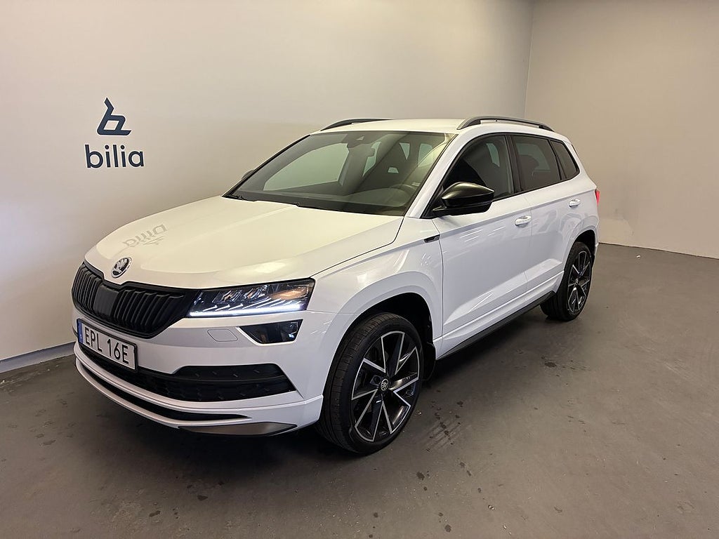 Skoda Karoq 1.5 TSI Sportline / Dragkrok / Keyless / Back...