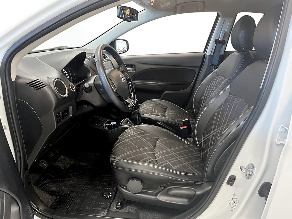 Bild på Mitsubishi Space Star 1.2 MIVEC 71hk B-KAMERA BLUETOOTH