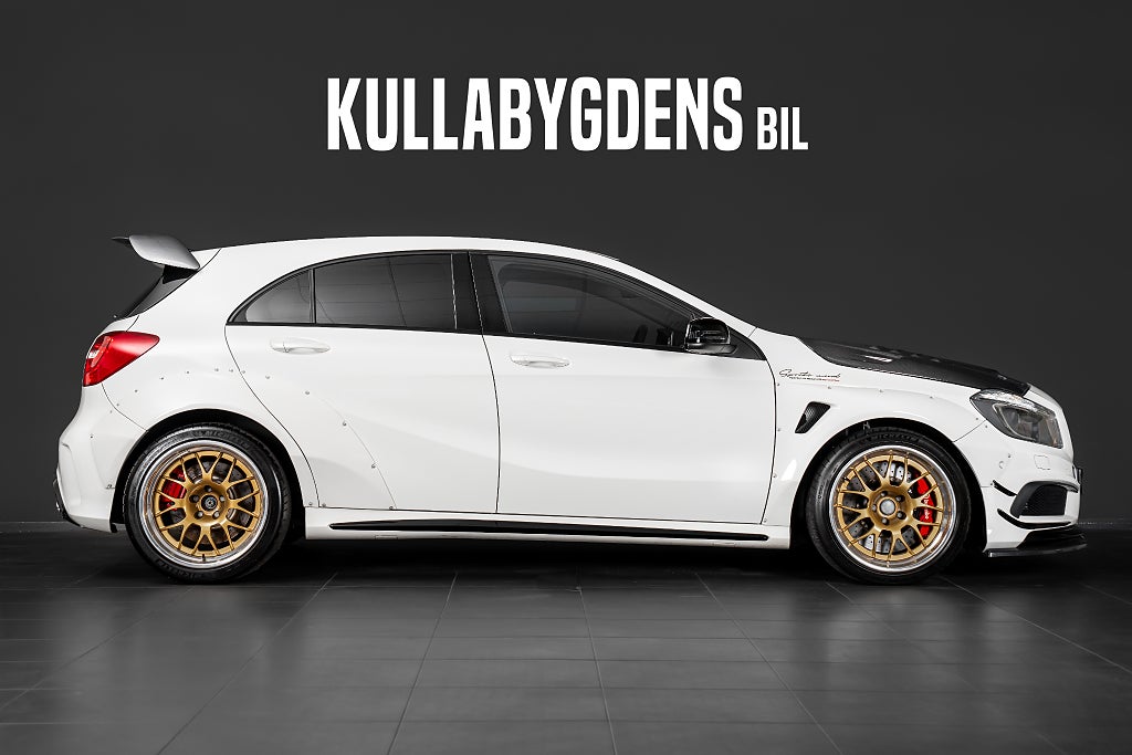 Mercedes-Benz A45 AMG | Utrustad för 475.000kr