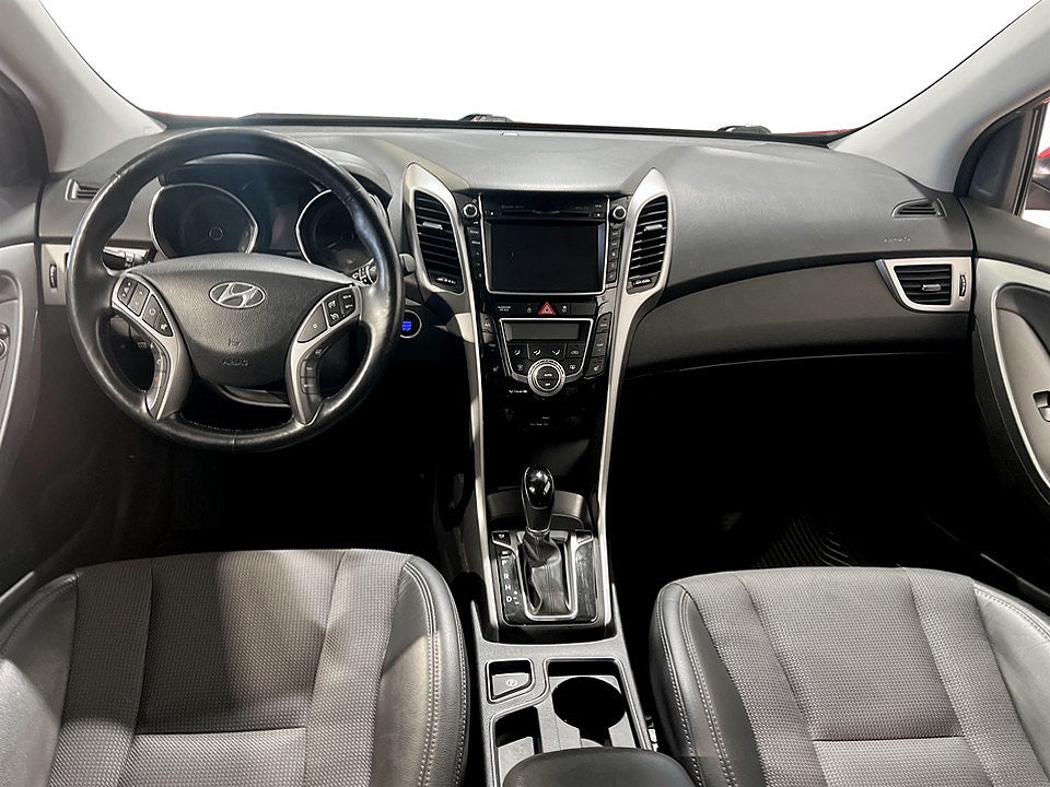 Bild på Hyundai i30 Premium 1.6 GDI 135hk Aut - B-KAMERA,ELSTOL,NAV