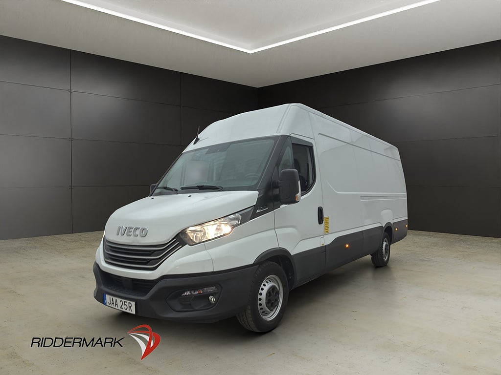 Iveco Daily 35 L4H2 2.3JTD FLYTTBIL Värmare 3-Sits Moms