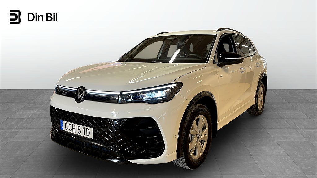 Volkswagen Tiguan 2.0 TDI 4M R-Line V-Hjul Drag Värmare B-Kamera