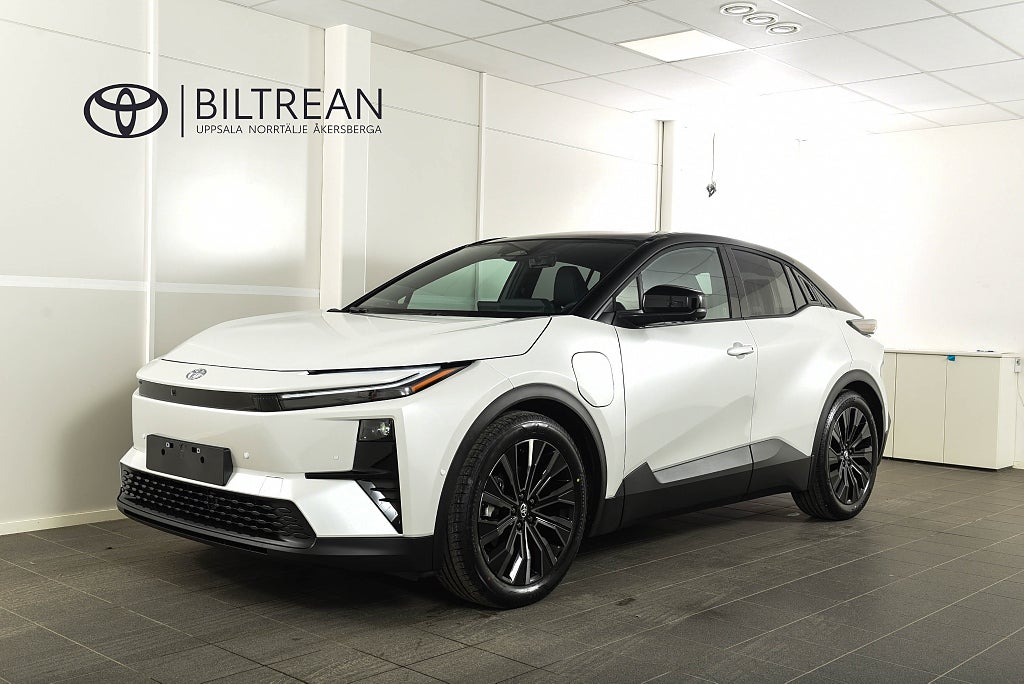 Toyota C-HR LANSERINGSKAMPANJ! 71,446KR RABATT ! SE ANNONS