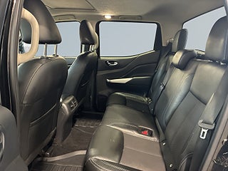 Nissan Navara 2.3 dCi 4WD Drag Kamera Farthållare Kamkedja ISOFIX