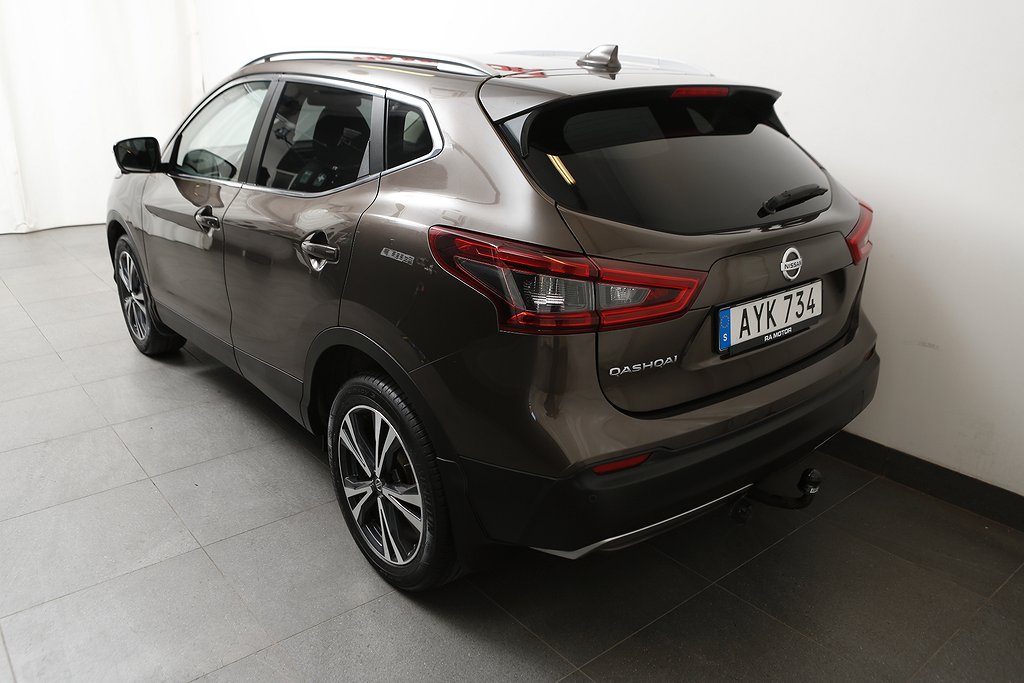 Nissan Qashqai 1,2 DIG-T 115hk Navi 360° Kamera Dragkrok 2018