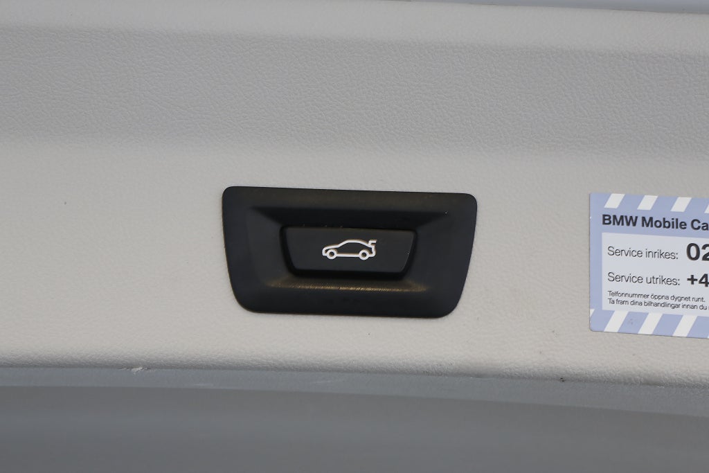 BMW X3 xDrive20d 190hk xLine Aut Navi Värmare Dragkrok