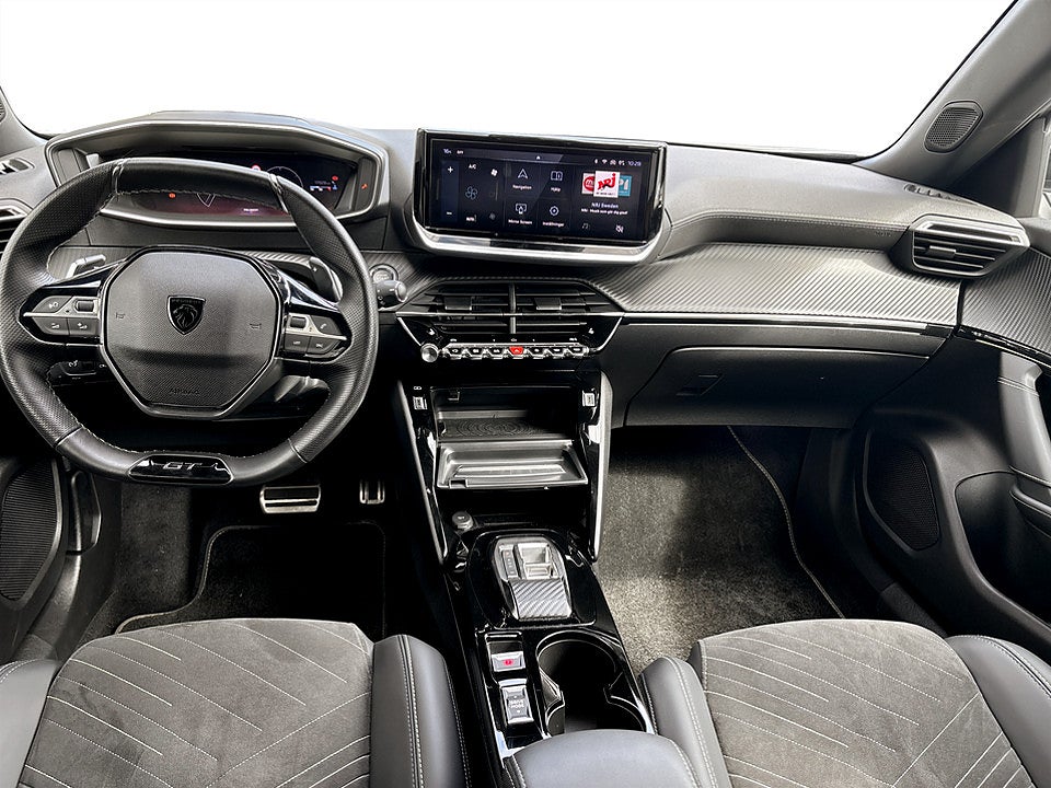 Bild på Peugeot 2008 GT 1.2 PT 130hk Aut B-KAMERA CARPLAY