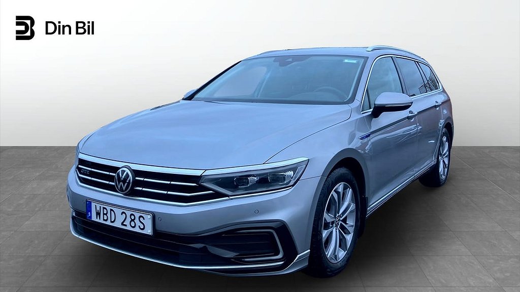 Volkswagen Passat Sportscombi GTE Variant 1.4 TSI DSG 218hp Executive Business