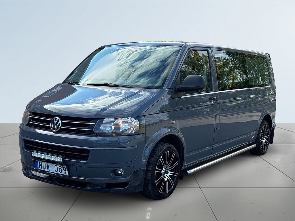 Volkswagen Transporter Kombi T30 2.0 TDI SoV-Däck/Värmare/Drag