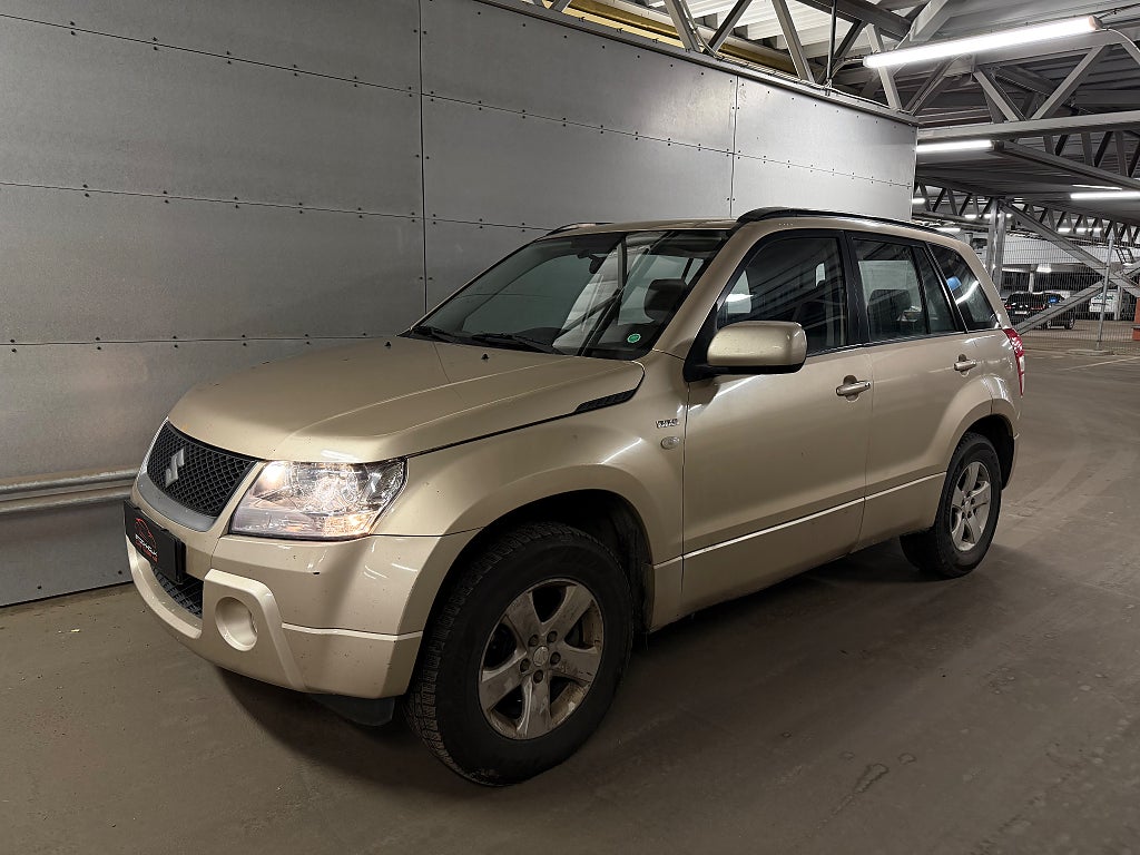 Suzuki Grand Vitara 5-dörrar 1.9 DDiS 4WD 129HK Svensksåld 