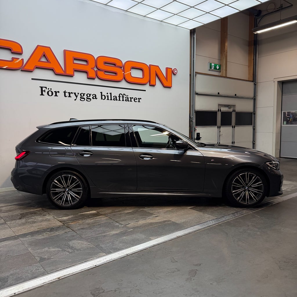 BMW 320d xDrive Touring M Sport Carplay Navi P-sensorer Drag