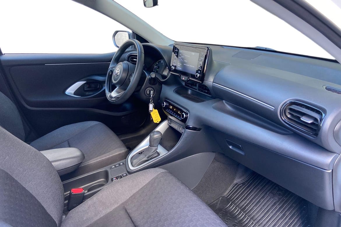 Toyota Yaris Hybrid 2023, bild 7/56
