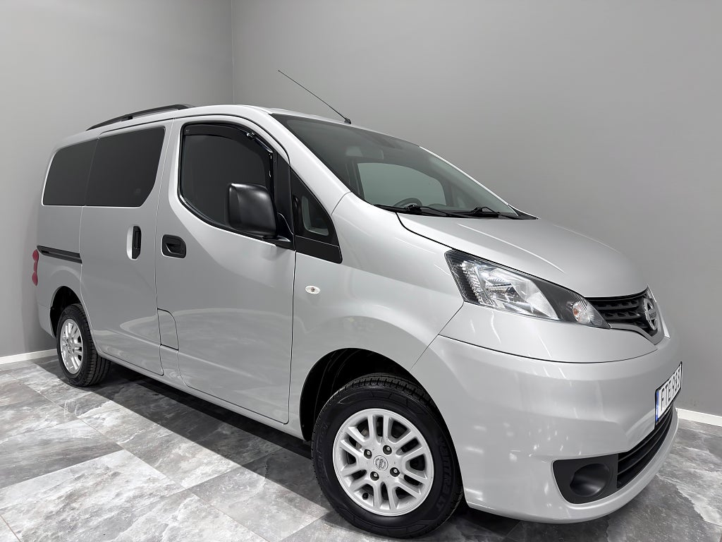Nissan NV200 Kombi 1.5 dCi Drag/Kamera/5 Sits/Keyless/Fullservad/BT