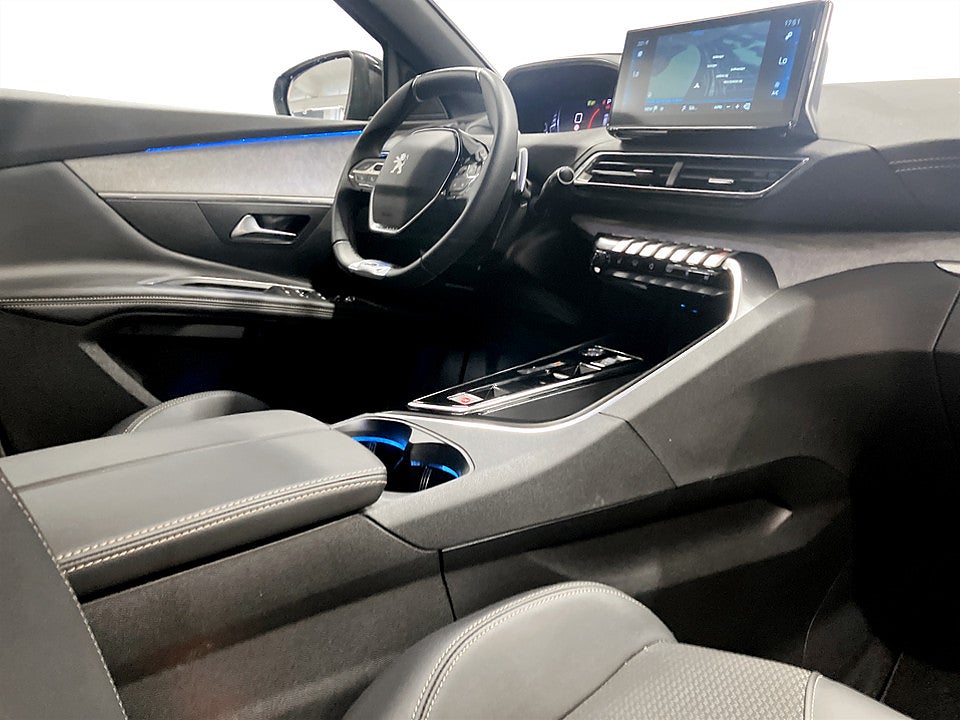 Bild på Peugeot 3008 GT 1.2 PT 130hk Aut B-KAMERA CARPLAY