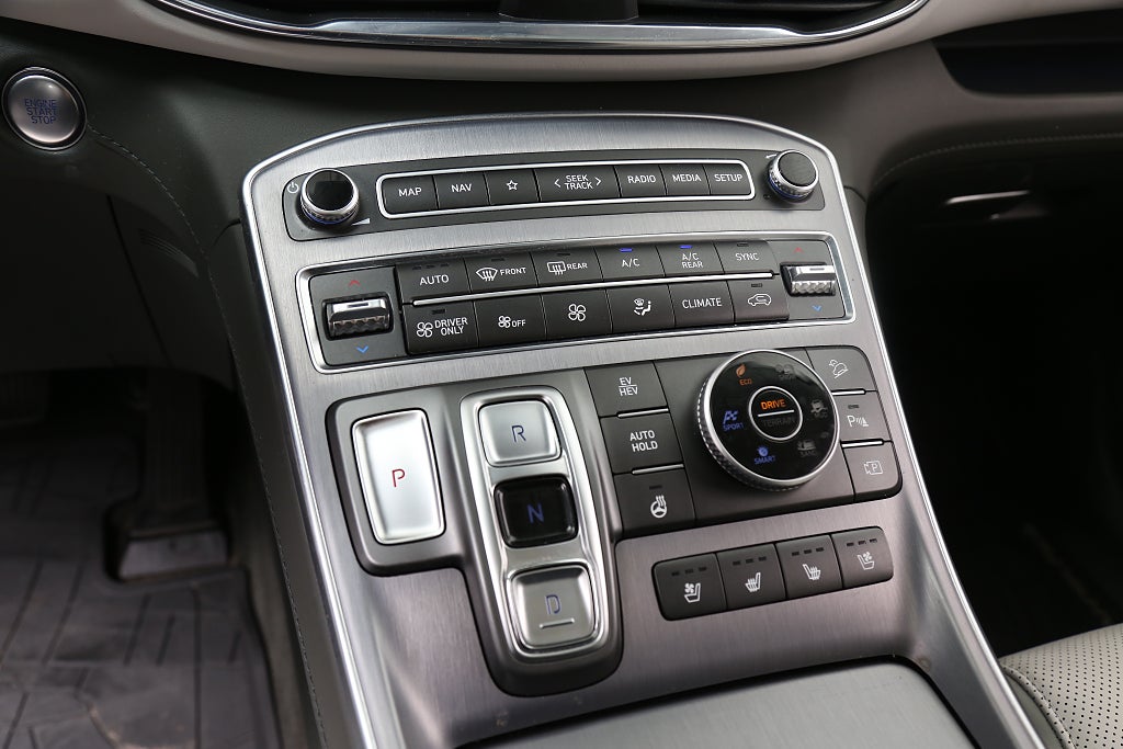 Hyundai Santa Fe PHEV 265hk 6AT 4WD 7-sits Advance I Drag I Luxury pack 2023