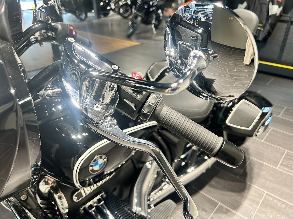 BMW R18 Bagger 3,45%/ACC/First Edition/Marshall Gold/285 mil