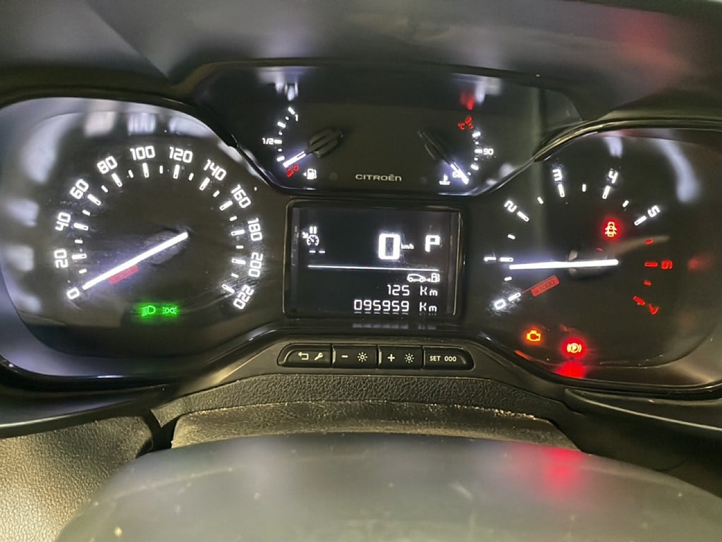 Citroen Berlingo Van 1.5 BlueHDi 130 EAT, 8 växlar, drag, dieselvärmare – bild 9