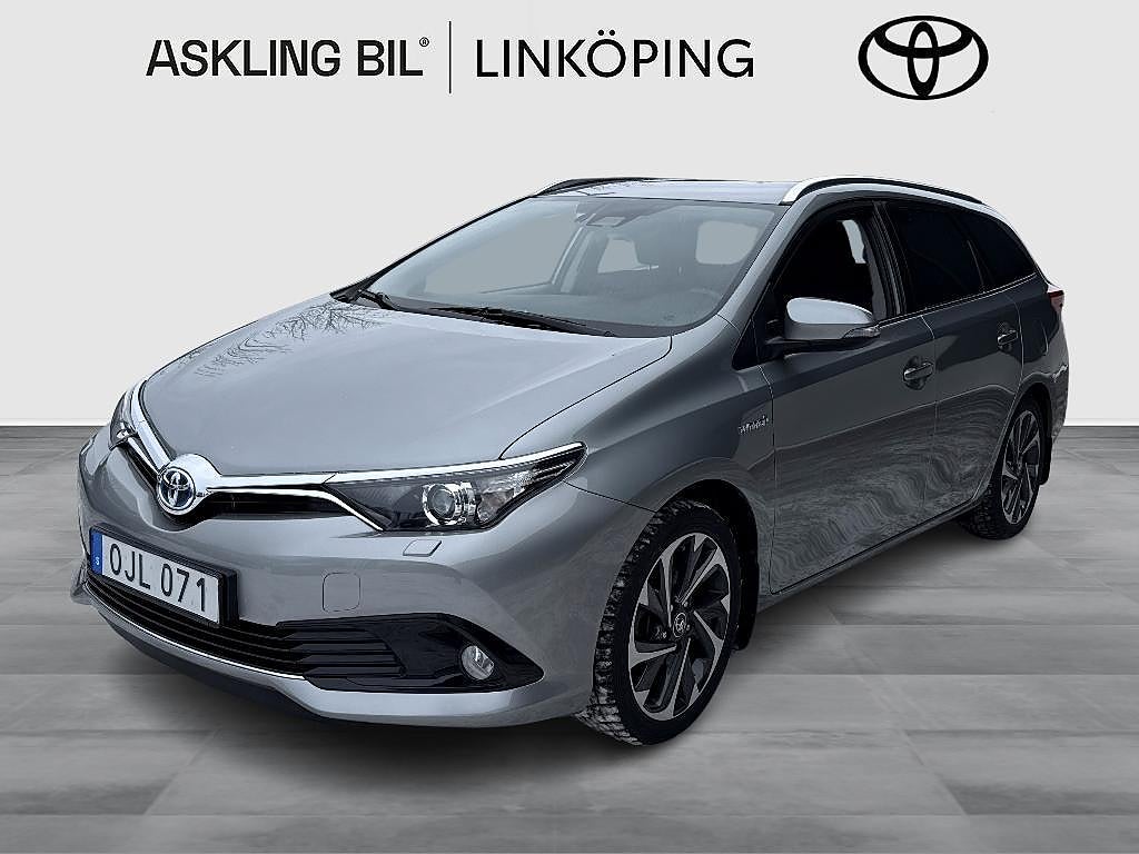 Toyota Auris Touring Sports Hybrid Active Plus Dragkrok Motorvärmare