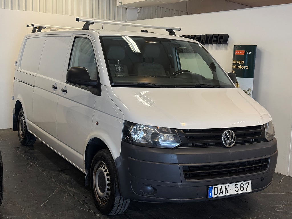 Volkswagen Transporter T30 2.0 TDI BMT 4Motion | Dragkrok | Inredning |Värmare