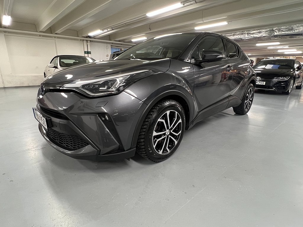 Toyota C-HR Hybrid CVT X-Edition Skinn Bränslevärmare Krok