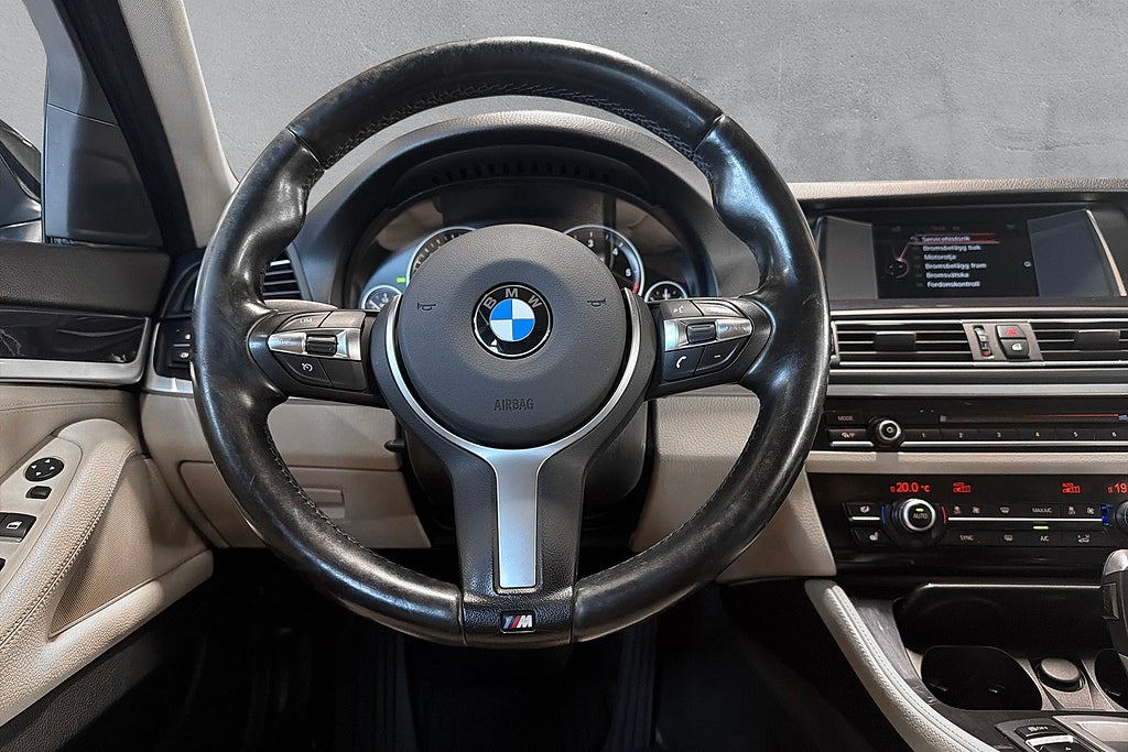 BMW 520d xDrive Touring Steptronic B-Kamera Dragkrok 2-Ägare