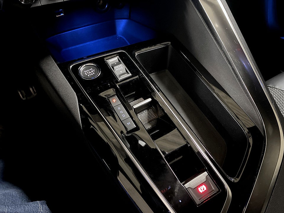 Bild på Peugeot 3008 GT 1.2 PT 130hk Aut B-KAMERA CARPLAY