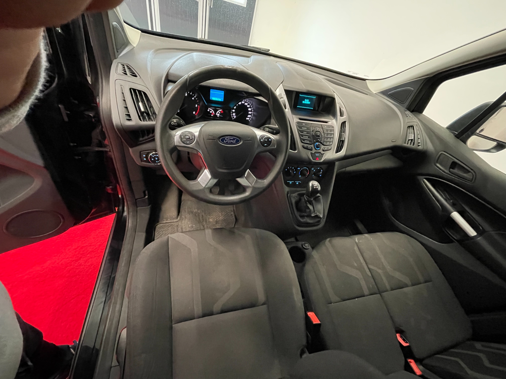 Ford Transit 2016, bild 4/37