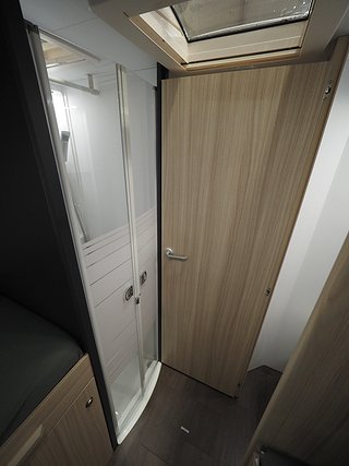 Husbil-halvintegrerad Sun Living S 75 SL 20 av 23