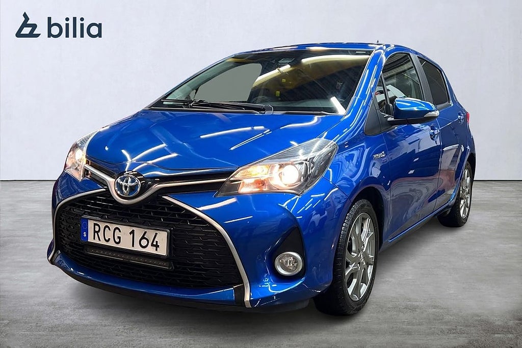 Toyota Yaris Hybrid 1,5 Elhybrid Style Comfort Pack Approved Used 2...
