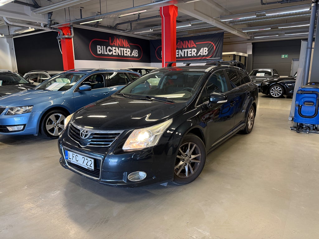Toyota Avensis 1.8 Automat 1 Ägare Business Backkamera Navi Ny bes SoV