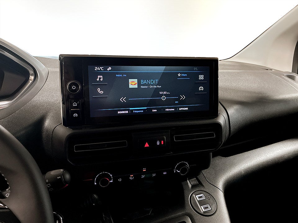 Bild på Peugeot Partner 130hk Aut L2 - EDITION! SERVICE & VINTERHJUL INGÅR!