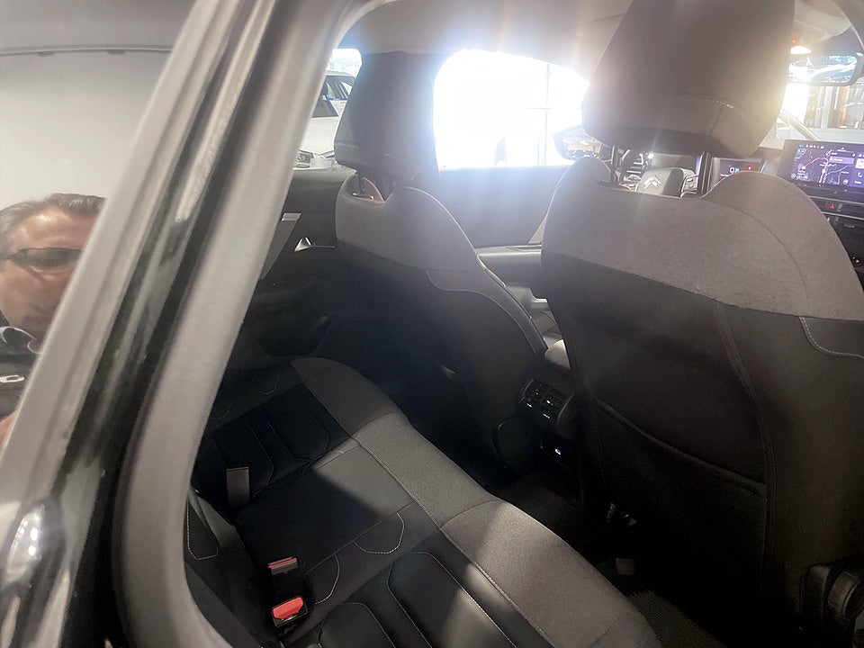Bild på Citroën C4 Shine 1.2 PT 130hk Aut B-KAMERA CARPLAY