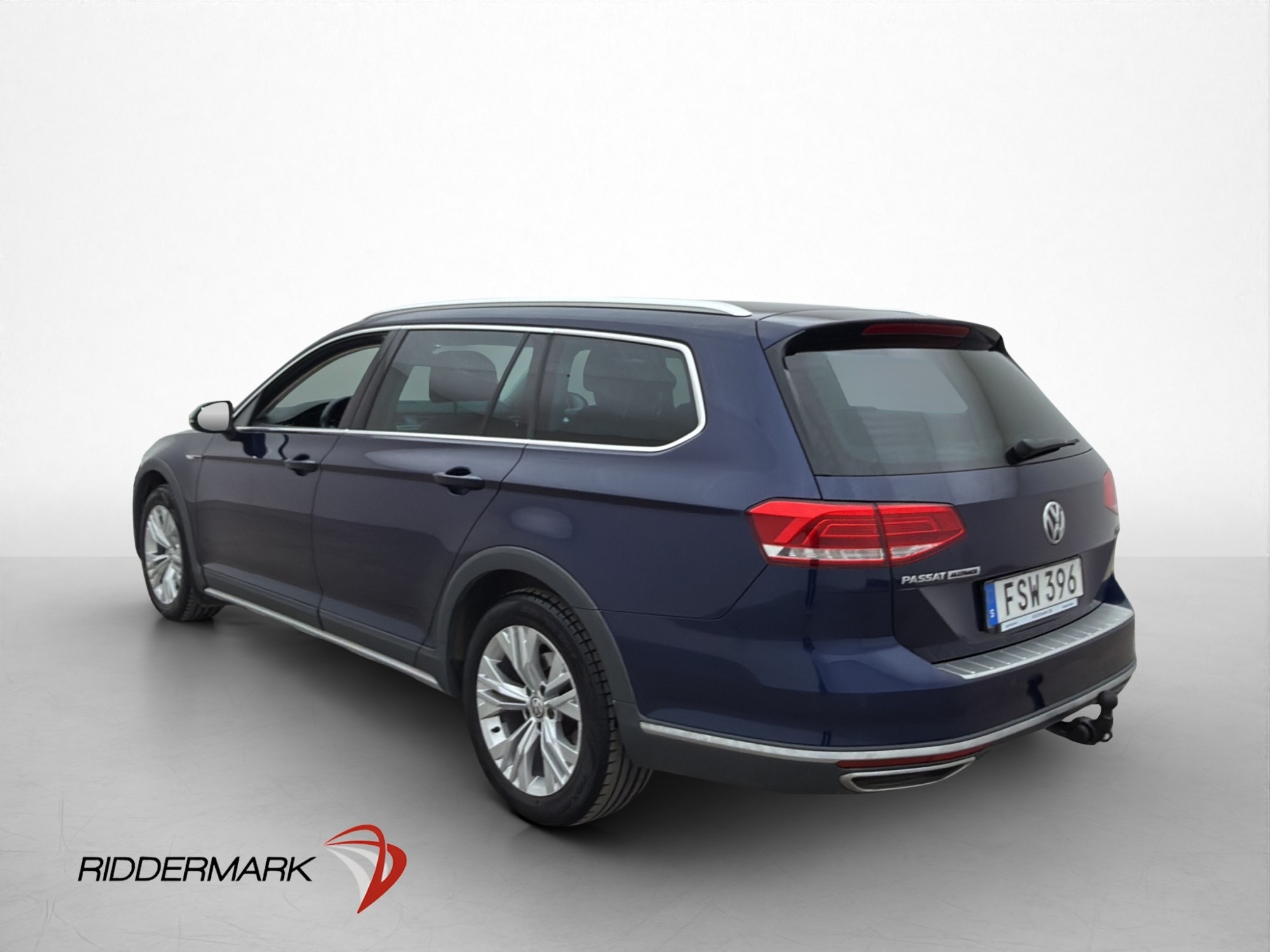 Volkswagen Passat 2018, photo 6/10