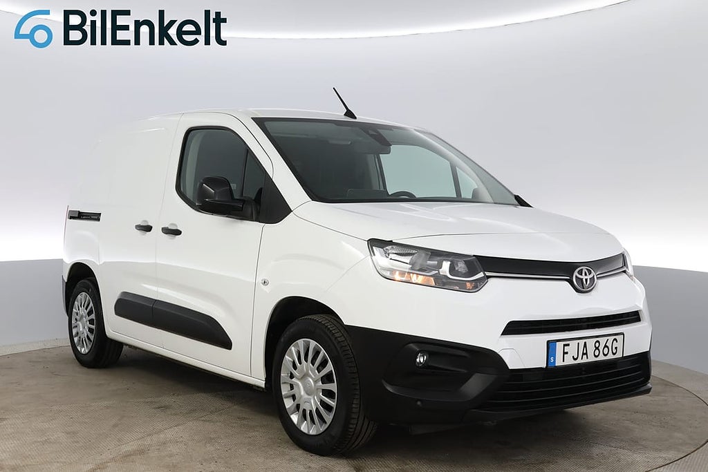 Toyota ProAce City 1.5 D Komfort Auto D-Värme Kamera Moms