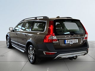 Volvo XC70 D4 AWD Aut Summum Drag Värmare Skinn Psens Fullserv S&V – bild 5