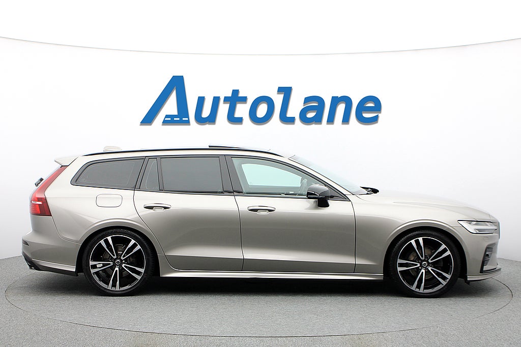 Volvo V60 D4 R-Design H/K, Panorama, Dragkrok, Värmare 190hk