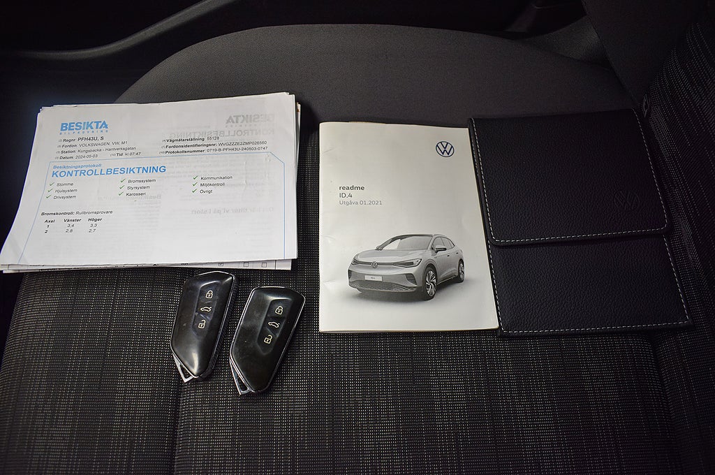 VOLKSWAGEN ID.4 PURE PERFORMANCE ATTELAGE GPS CARPLAY VENDU EN SUÈDE | 4X2 | BVA