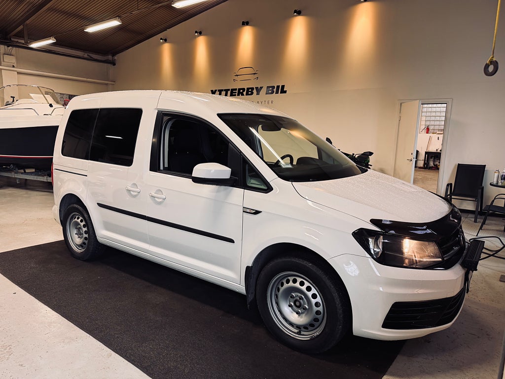 Volkswagen Caddy Combi 2.0 TDI Automat 5-Sits Moms! Företagsleasing!